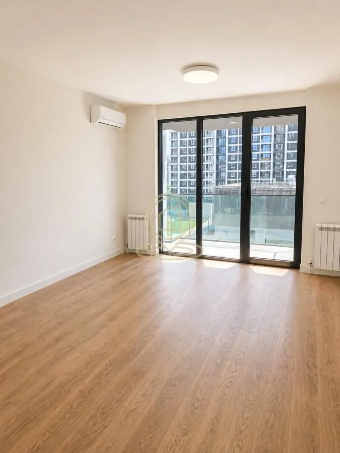 Rent, office space, 75m², Savski Venac, Beograd