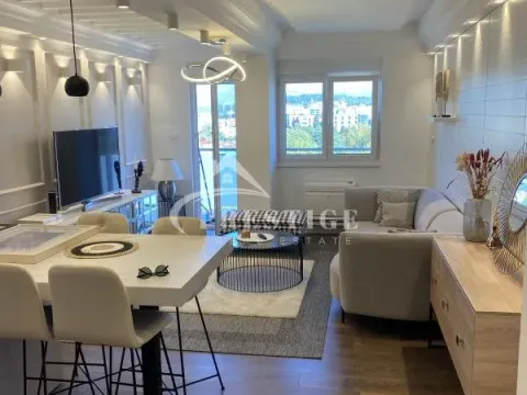 Izdavanje, jednosoban stan, 60m², Pobrežje, Podgorica - image 8