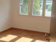 Izdavanje, poslovni prostor, 66m², Preko Morače, Podgorica - image 13