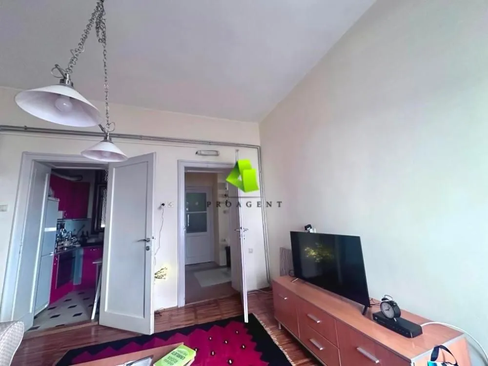 Rent, office space, 100m², Medijana, Niš