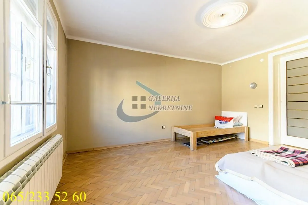 Sale, three bedroom apartment, 72m², Zeleni Venac, Beograd