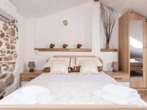 Prodaja, jednosoban stan, 58m², Stari Grad Kotor, Kotor - image 6