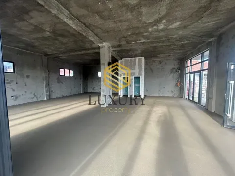 Rent, office space, 140m², Tološi, Podgorica - image 6