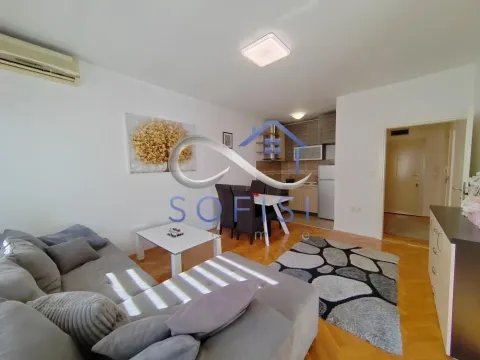 Izdavanje, jednosoban stan, 47m², Centar, Novi Sad - image 5