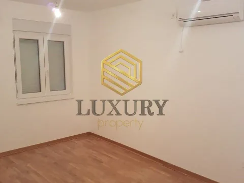 Izdavanje, jednosoban stan, 43m², City Kej, Podgorica - image 11