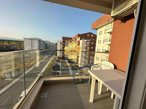 Izdavanje, jednosoban stan, 45m², Stari Aerodrom, Podgorica - image 10