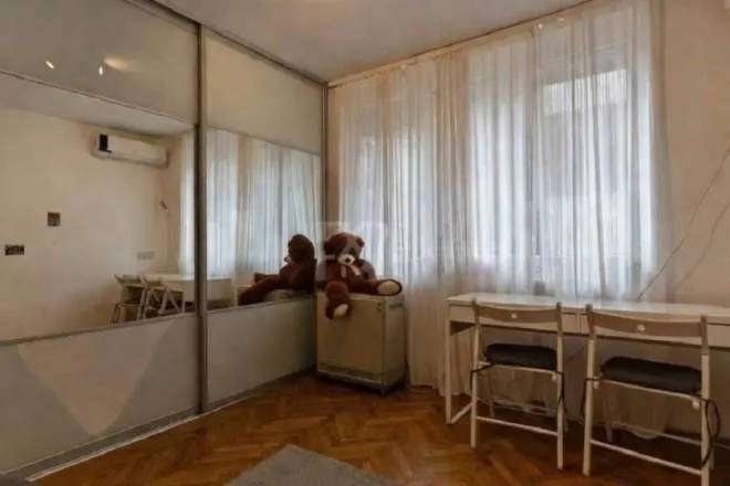 Sale, three bedroom apartment, 64m², Čubura, Beograd