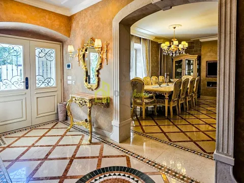 Prodaja, kuća, 206m², Perast, Kotor - image 22