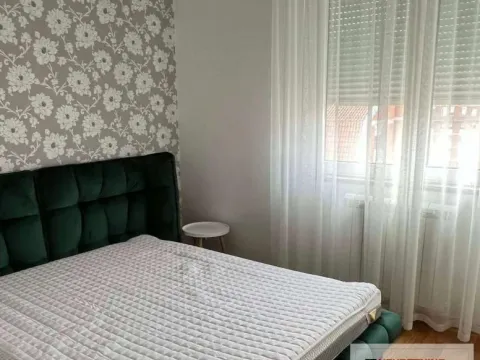 Izdavanje, jednosoban stan, 43m², Bulevar Oslobodjenja, Novi Sad Sve Podlokacije - image 6