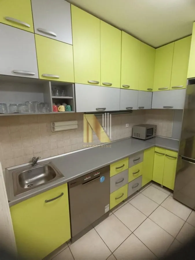 Prodaja, trosoban stan, 90m², Nova Detelinara, Novi Sad Sve Podlokacije