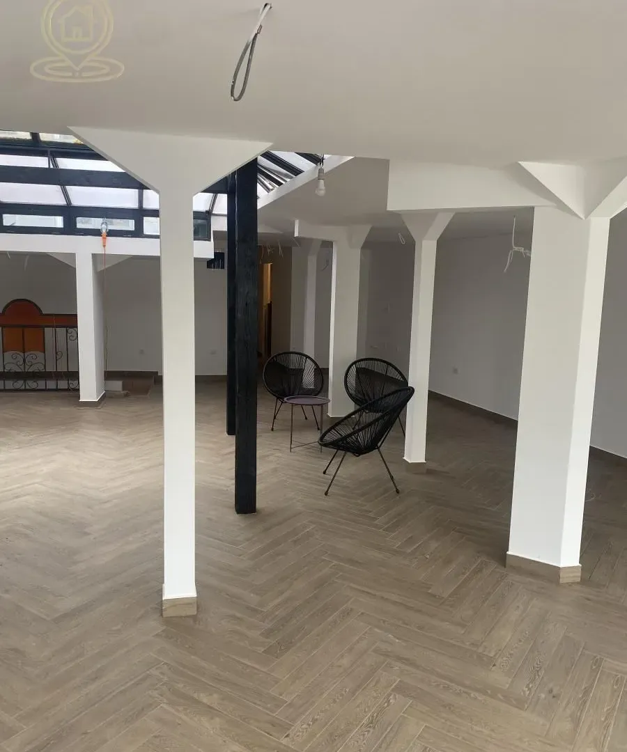 Rent, office space, 200m², Stari Grad, Beograd