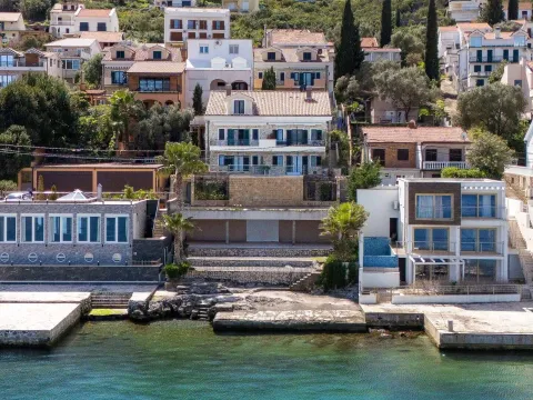 Sale, three bedroom apartment, 122m², Krašići, Tivat