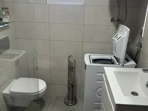 Izdavanje, trosoban stan, 55m², Čukarica, Beograd - image 15