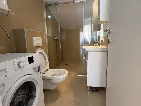 Prodaja, trosoban stan, 171m², Petrovac, Budva - image 18