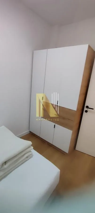Izdavanje, jednosoban stan, 32m², Centar, Novi Sad