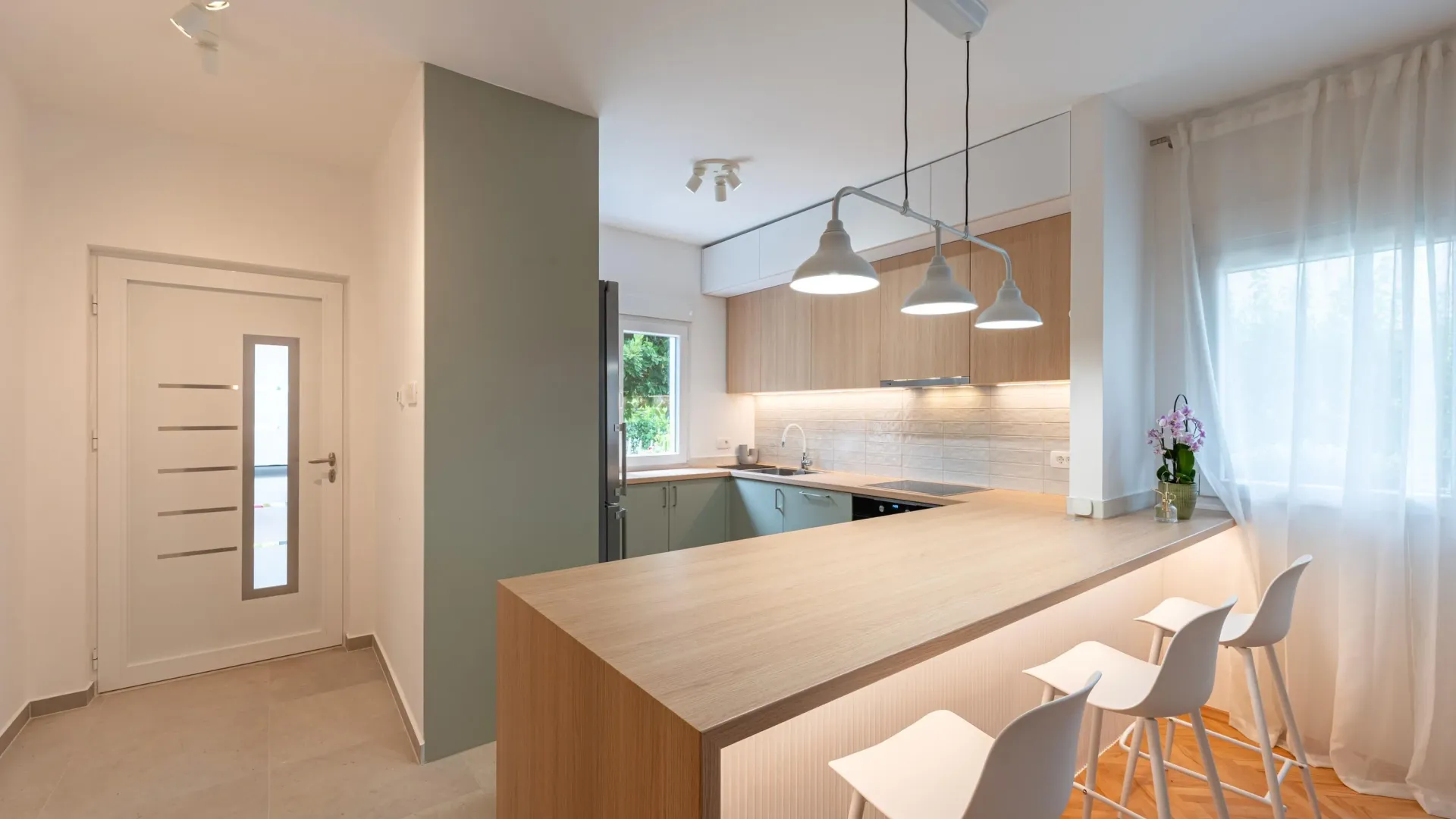 Rent, house, 100m², Dalmatinska ulica, Podgorica