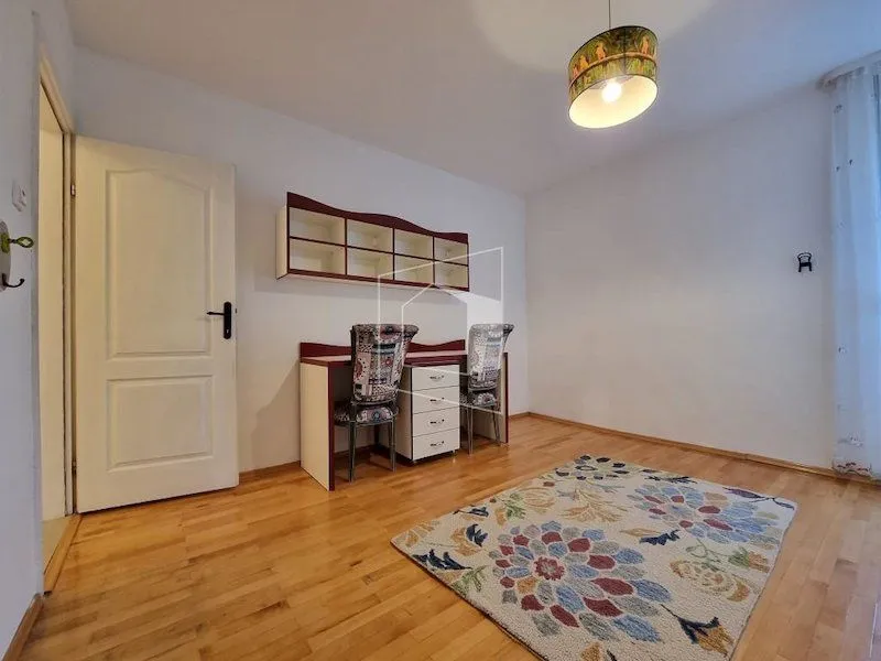 Izdavanje, stan, 105m², Blok 5, Podgorica