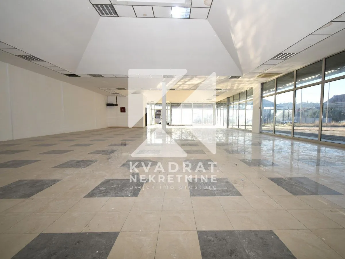 Izdavanje, poslovni prostor, 282m², Masline, Podgorica