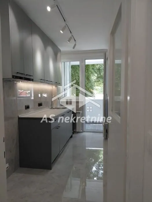 Rent, apartment, 64m², Stari Merkator, Novi Beograd Sve Podlokacije