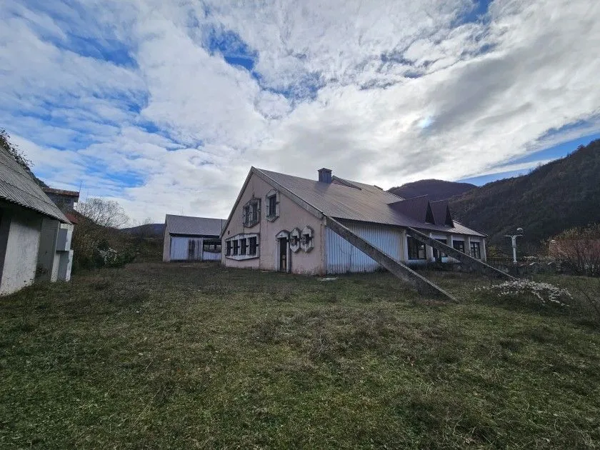 Prodaja, kuća, 1400m², Žabljak, Crna Gora