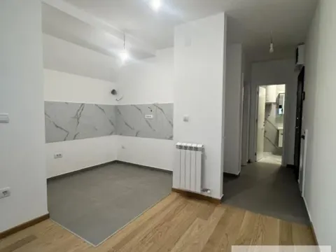 Prodaja, jednosoban stan, 40m², Surčin, Beograd - image 5