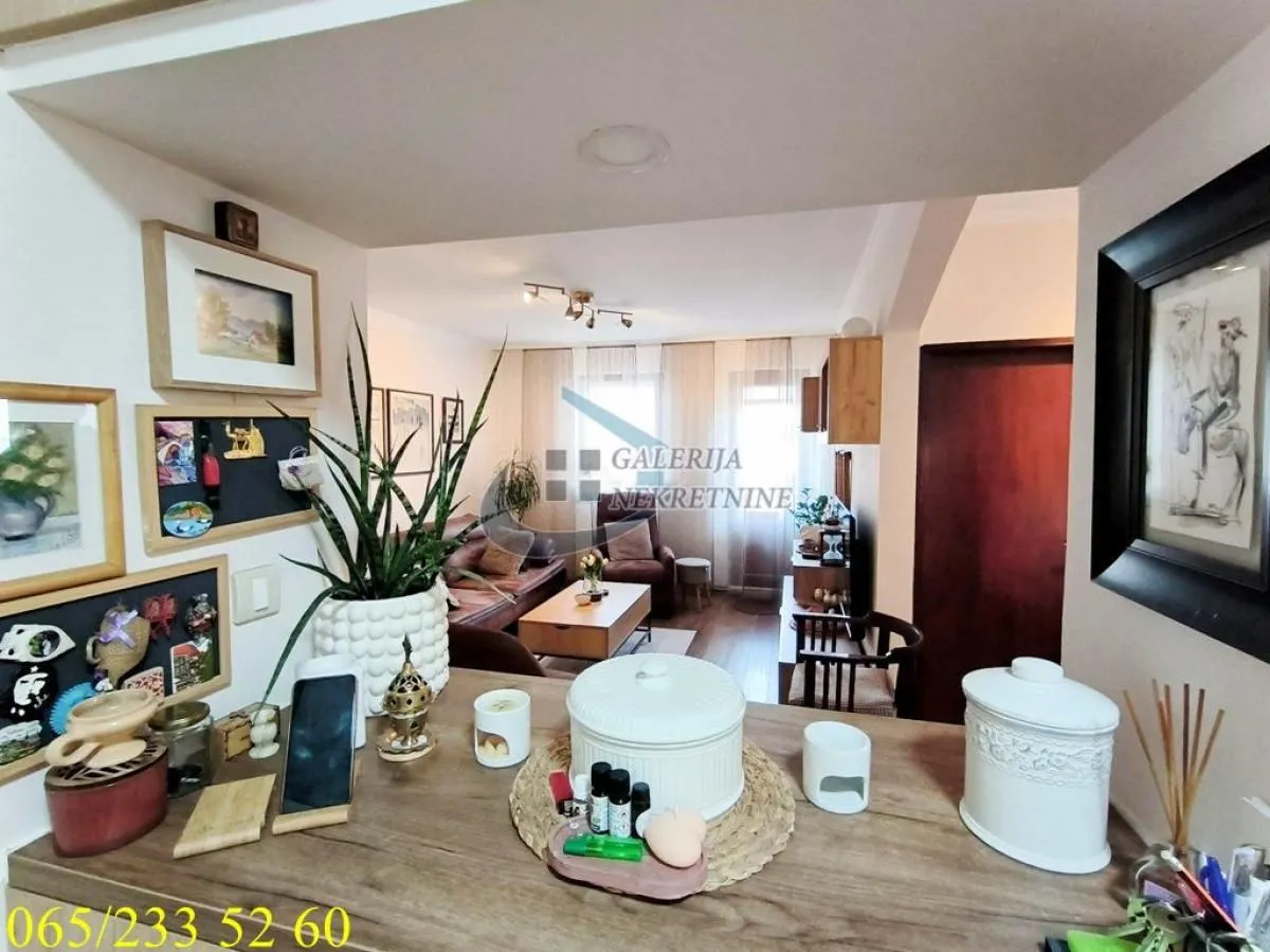 Prodaja, dvosoban stan, 64m², Novi Beograd Blok 62, Novi Beograd Sve Podlokacije