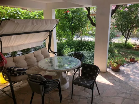 Sale, house, 180m², Sutomore, Bar