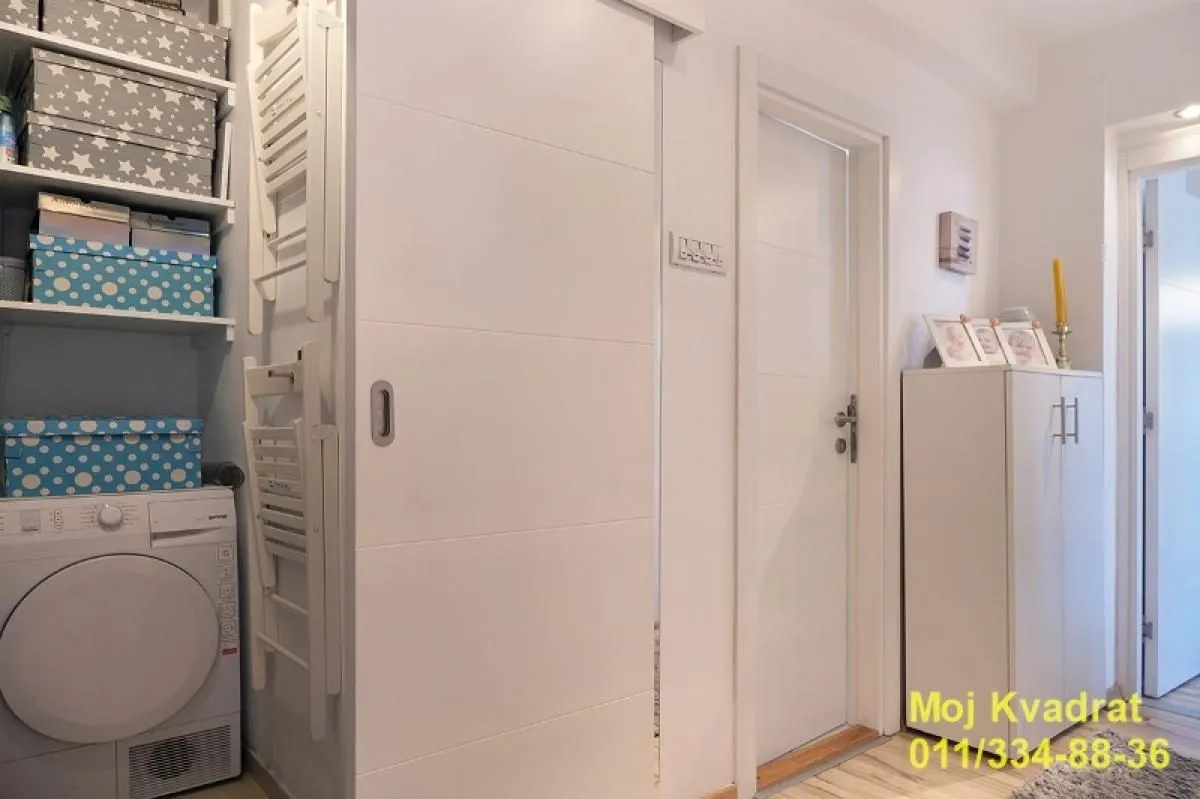 Sale, two bedroom apartment, 61m², Tošin bunar, Novi Beograd Sve Podlokacije