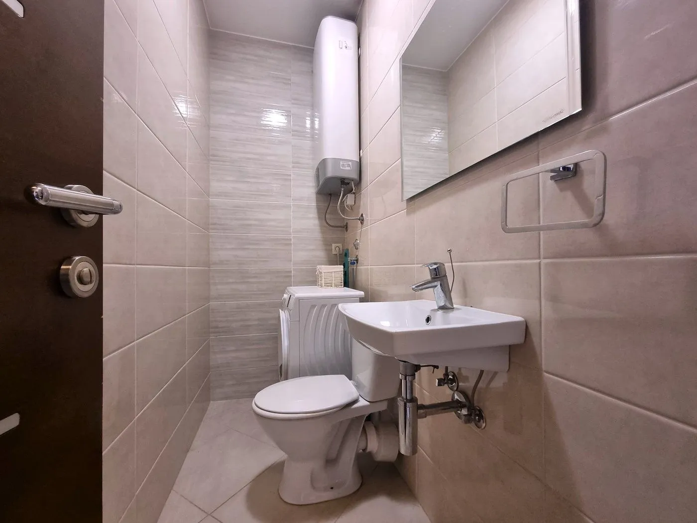 Izdavanje, stan, 90m², Preko Morače, Podgorica