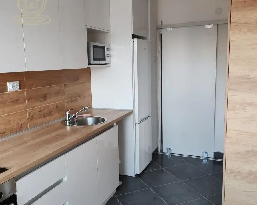 Izdavanje, dvosoban stan, 60m², Medijana, Niš