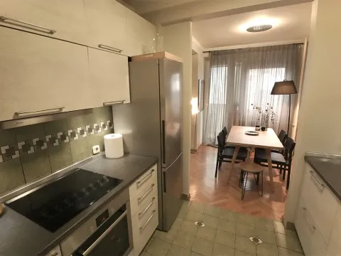 Sale, three bedroom apartment, 81m², Vračar Hram, Vračar Sve Podlokacije - image 9