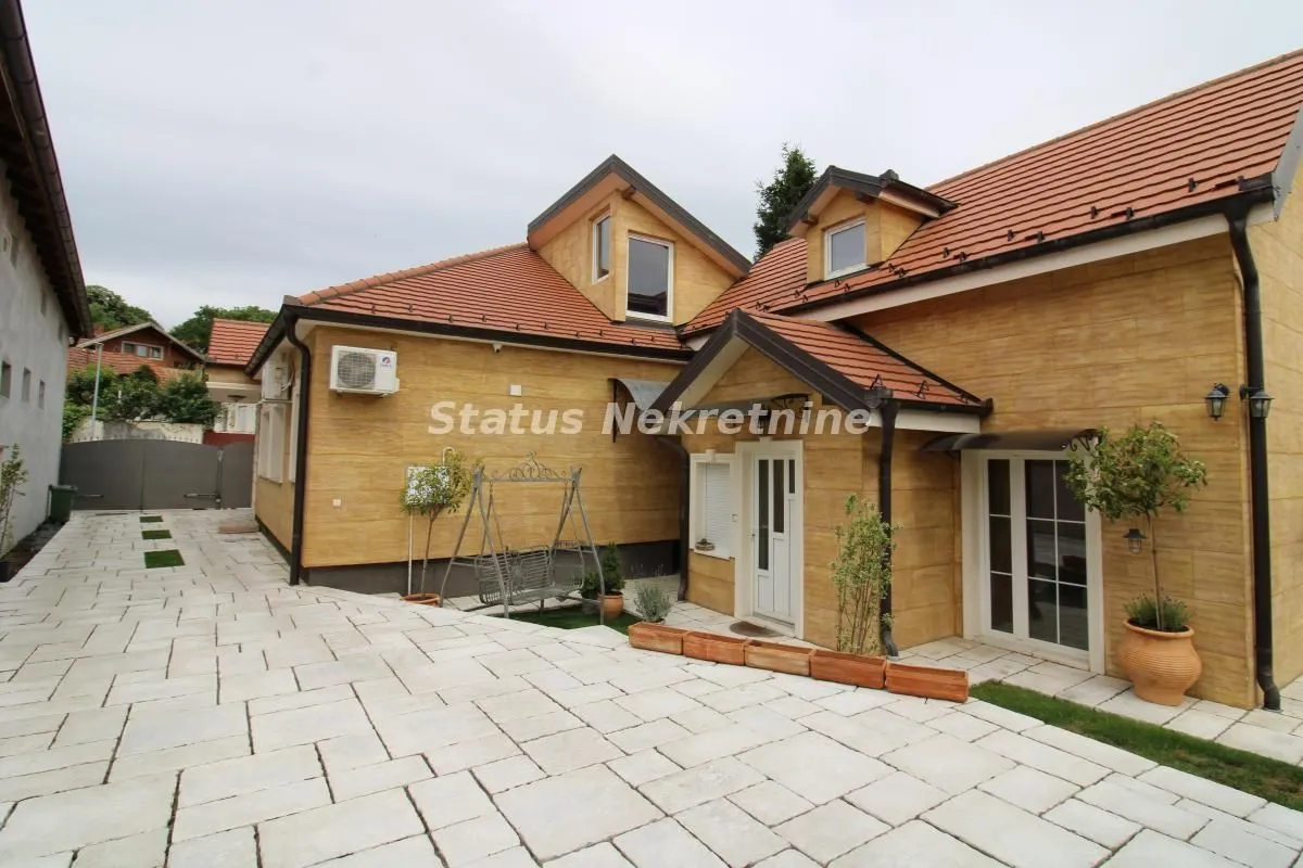 Prodaja, kuća, 285m², Sremski Karlovci, Novi Sad