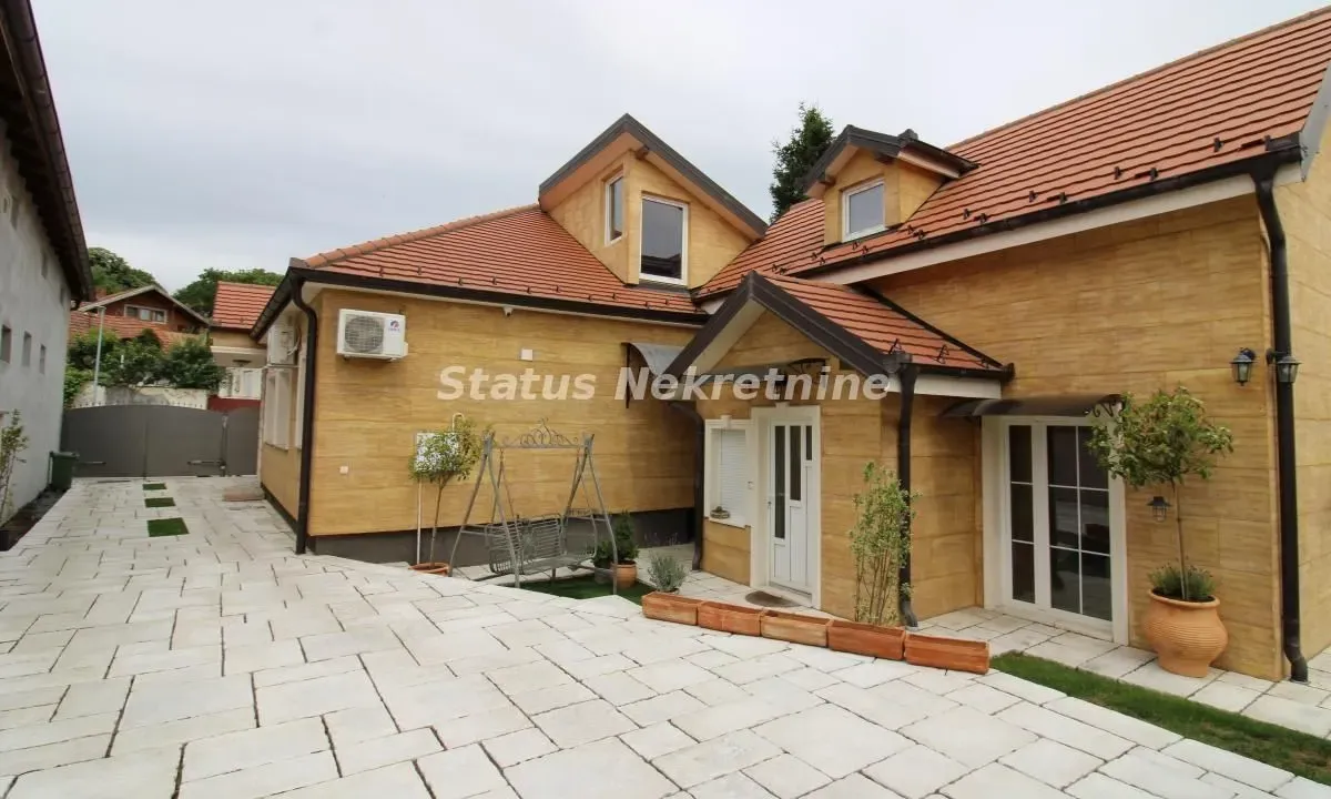 Prodaja, kuća, 285m², Sremski Karlovci, Novi Sad