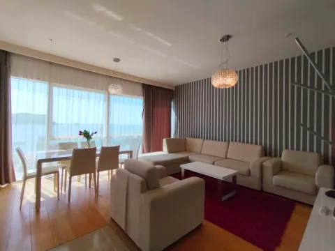 Sale, two bedroom apartment, 85m², Budva, Crna Gora - image 1