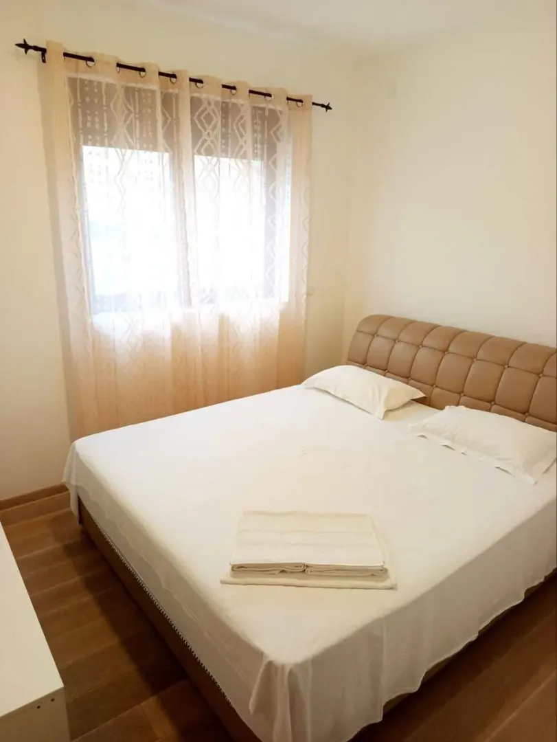 Rent, one bedroom apartment, 41m², Centar, Budva