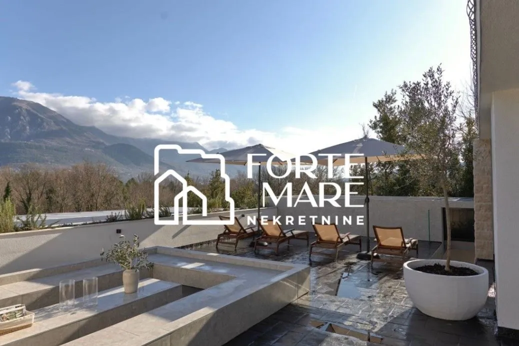 Prodaja, kuća, 424m², Tivat, Crna Gora