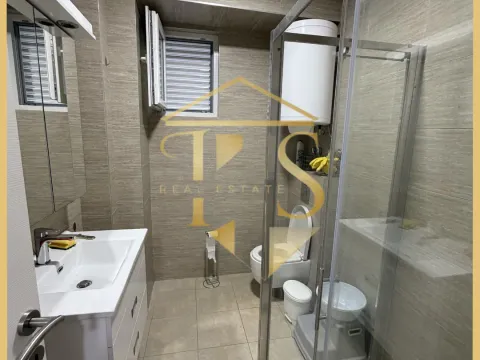 Izdavanje, trosoban stan, 100m², Mažina, Tivat - image 9