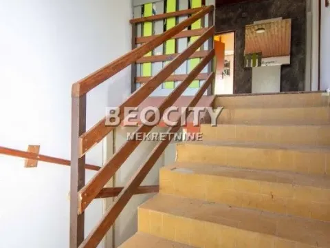 Prodaja, kuća, 170m², Sremčica, Beograd - image 12