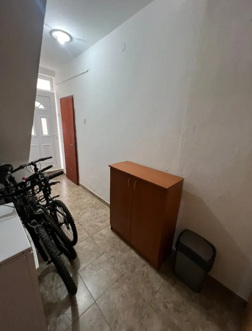 Sale, two bedroom apartment, 60m², Sutomore, Bar