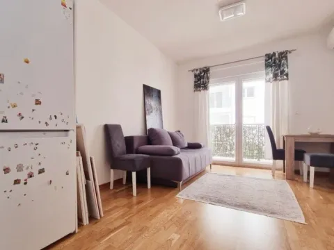 Sale, one bedroom apartment, 42m², Podkošljun, Budva