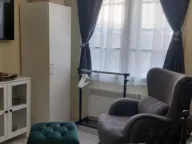 Izdavanje, jednosoban stan, 21m², Stari Grad, Beograd - image 1