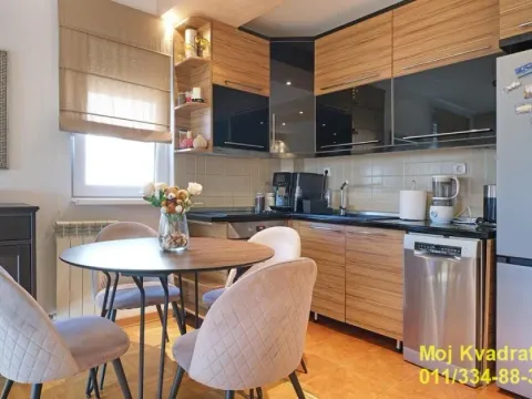 Sale, three bedroom apartment, 61m², Filmski Grad, Beograd - image 5