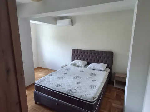 Rent, two bedroom apartment, 85m², Preko Morače, Podgorica - image 5