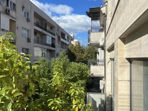 Rent, one bedroom apartment, 44m², Centar, Podgorica - image 1