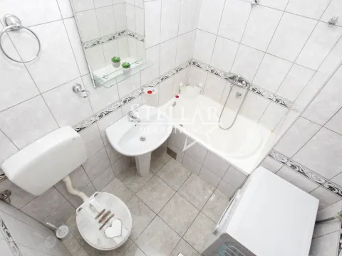 Rent, studio apartment, 27m², Stari Aerodrom, Podgorica - image 6