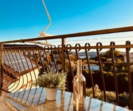 Izdavanje, trosoban stan, 130m², Mažina, Tivat - image 12