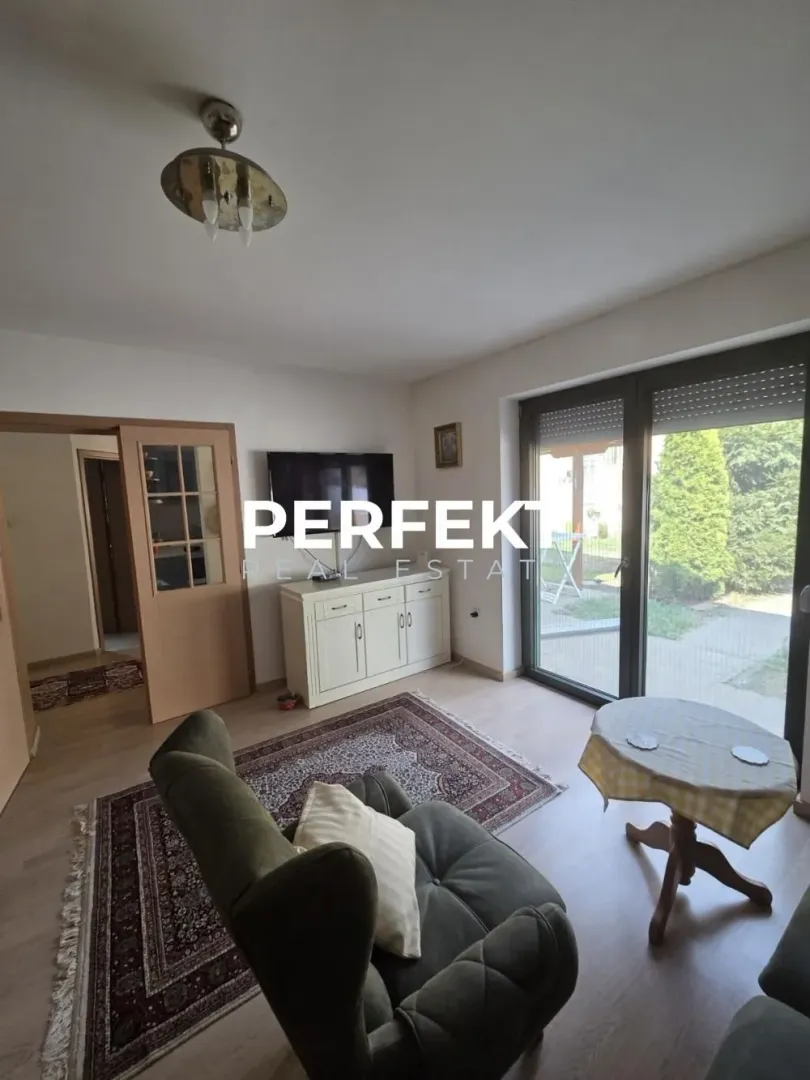 Prodaja, kuća, 58m², Centar, Pančevo