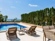 Izdavanje, kuća, 223m², Reževići, Budva - image 14