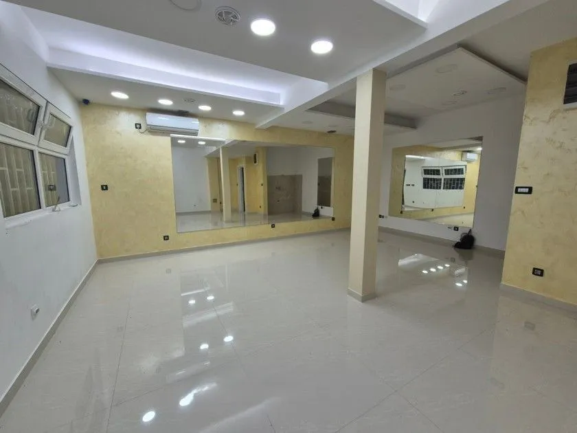 Rent, office space, 40m², Velji Vinogradi, Budva