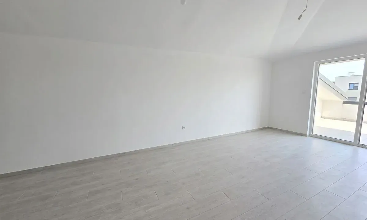 Prodaja, jednosoban stan, 50m², Bečići, Budva